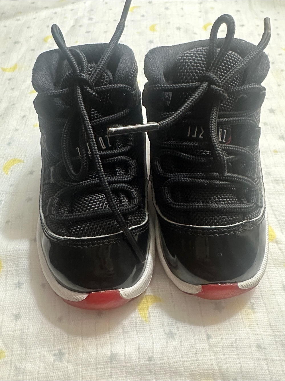 Nike Air Jordan 11 Retro toddler Kids Black and Red High-Top Sneakers